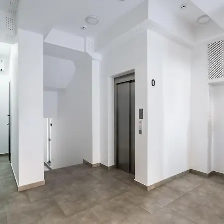 Apartment 14 - New Building & Parking Bucharest