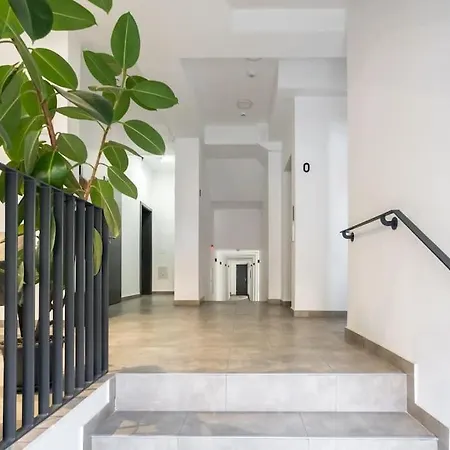 Apartment 14 - New Building & Parking *