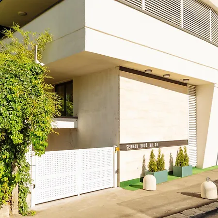 Apartment 14 - New Building & Parking