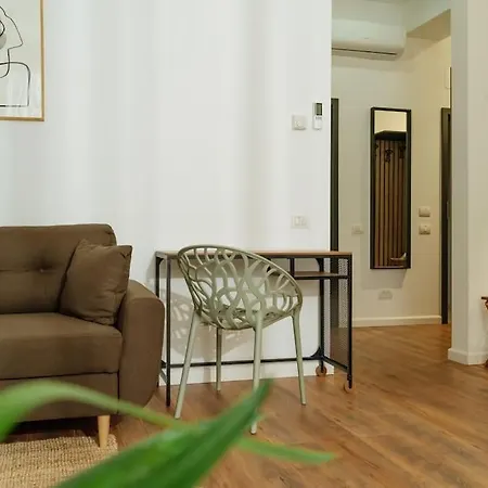 Apartament 14 - New Building & Parking Bucureşti