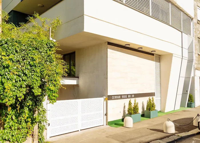 Apartment 14 - New Building & Parking